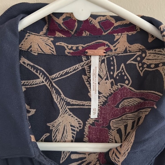 Free People Boho City Walker Printed Midi Floral Dress. Size XS/S - Picture 6 of 10